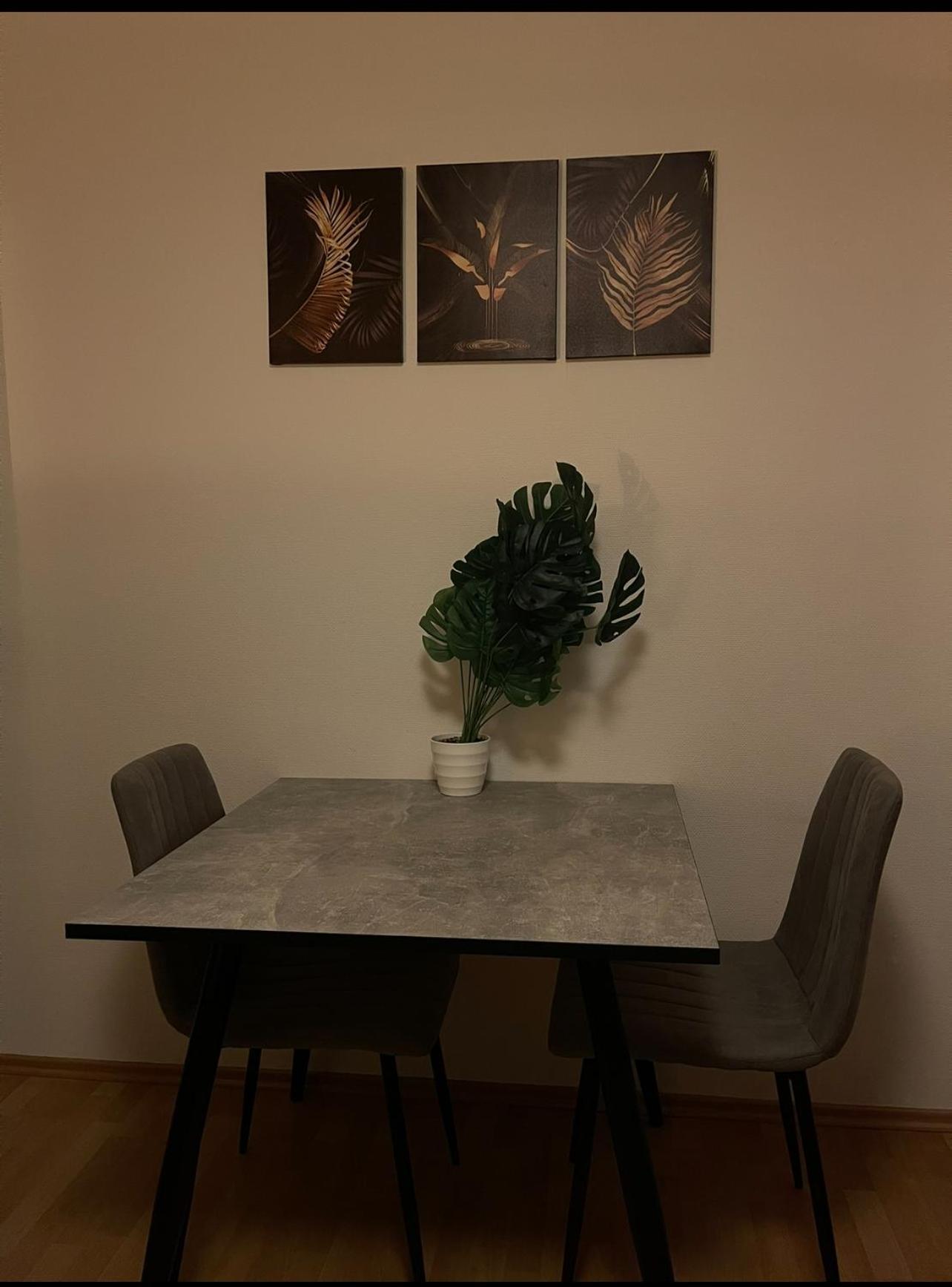 Blick Auf Den Weinberg - Apartment Mit Balkon Трир Екстериор снимка